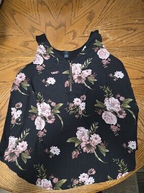 Rue21 Black Floral Zip-Front Tank with Pink Blooms